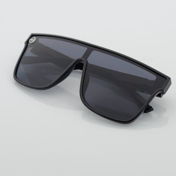 Quiksilver Shield Sunglasses Black Frame Dark Smoke Tinted Single Lens NEW Q1 - Picture 6 of 12